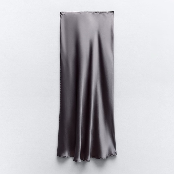 SATIN SKIRT AND LACE LEGGINGS - Picture 4 of 7